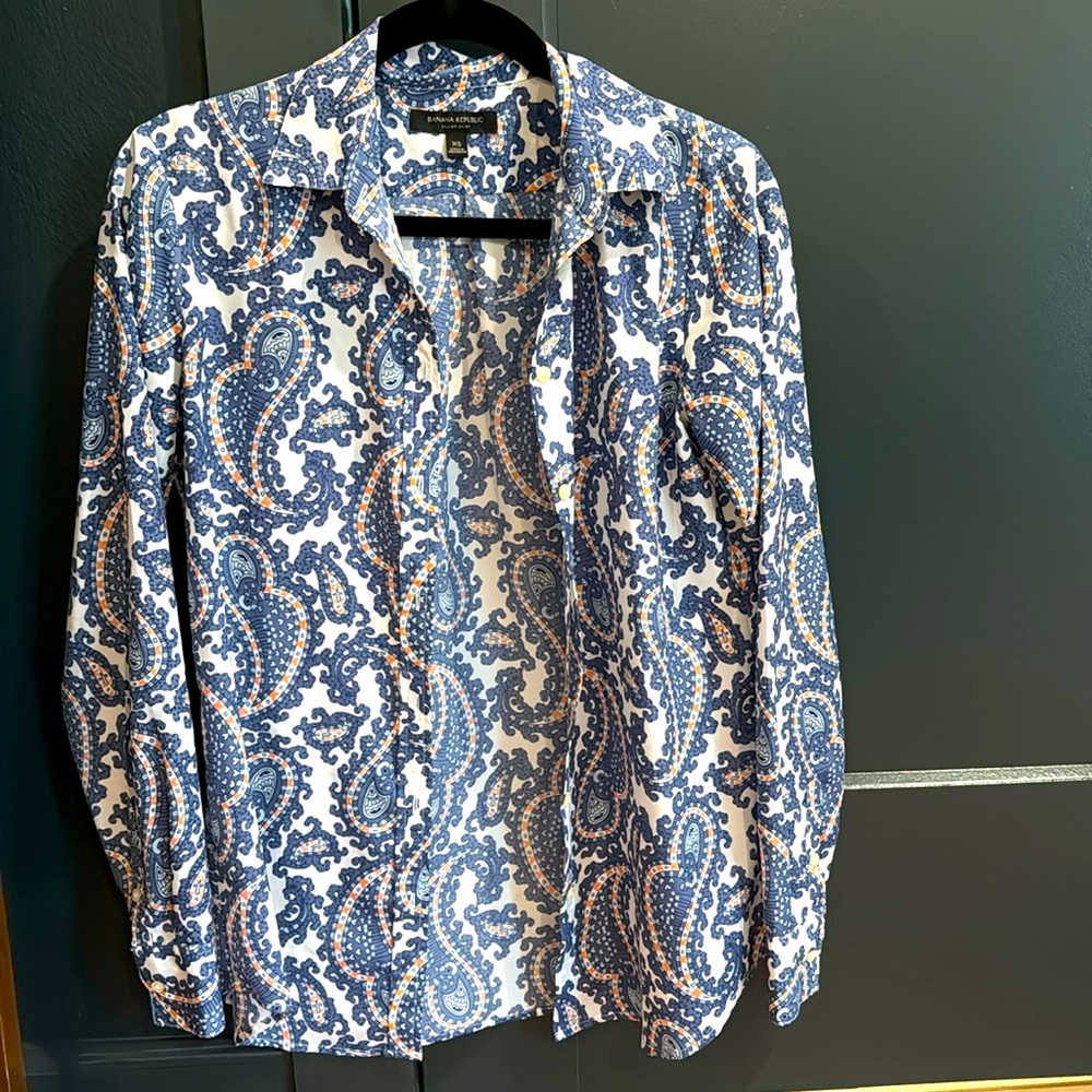Banana republic XS long sleeve button down